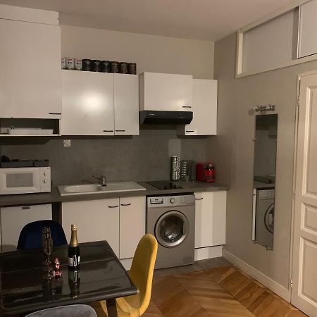 Appartement Centre ฟงแตนโบล ภายนอก รูปภาพ